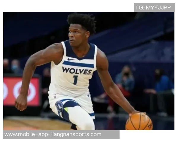 爱德华兹近期表现惊艳场均385分却难掩球队战绩不佳仅获一胜